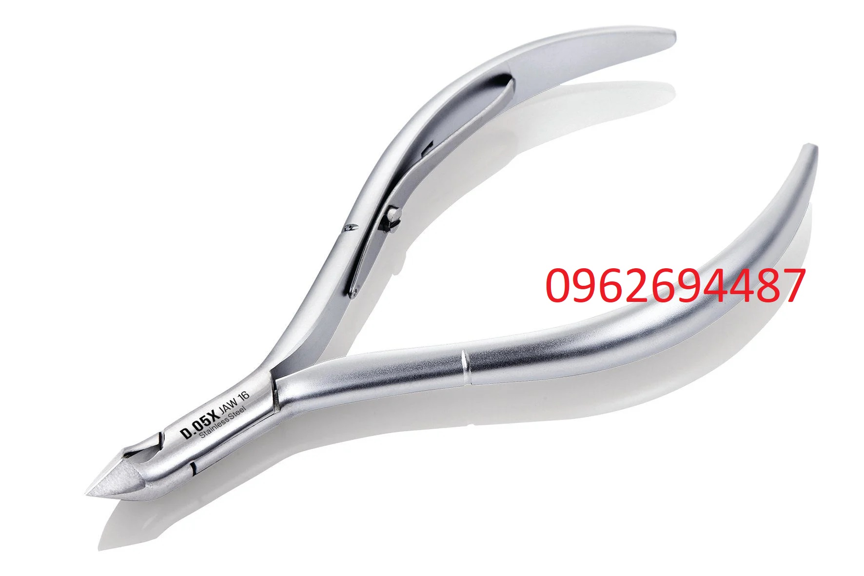 Kềm Nghĩa D05X – Tác phẩm kinh điển của Kềm Nghĩa cho thợ nail chuyên nghiệp
